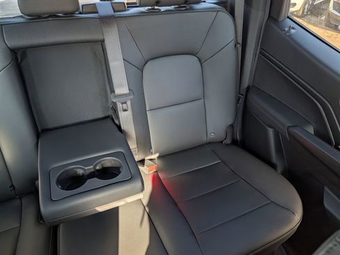 New 2026 GMC Canyon Elevation w/ Convenience Package image 37