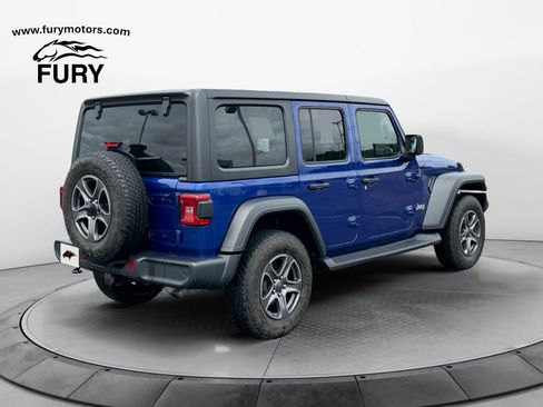 Used 2018 Jeep Wrangler Unlimited Sport S AWD/4WD image 3