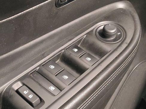 Used 2017 Buick Encore Preferred image 27