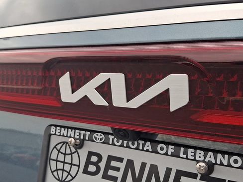 Used 2024 Kia Carnival SX Prestige FWD image 29