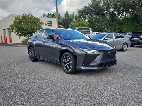 Used 2024 Lexus RZ 300e Premium FWD image 2