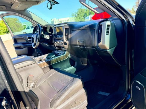 Used 2014 GMC Sierra 1500 Denali AWD/4WD image 24