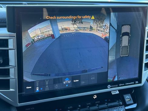 Used 2024 Toyota Tundra Platinum image 18