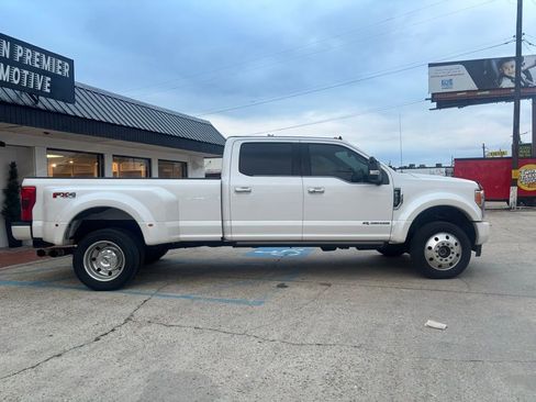 Used 2019 Ford F450 Platinum w/ Platinum Ultimate Package image 5