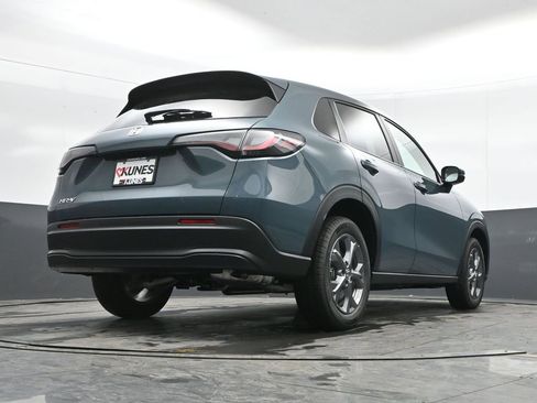 New 2026 Honda HR-V LX image 36