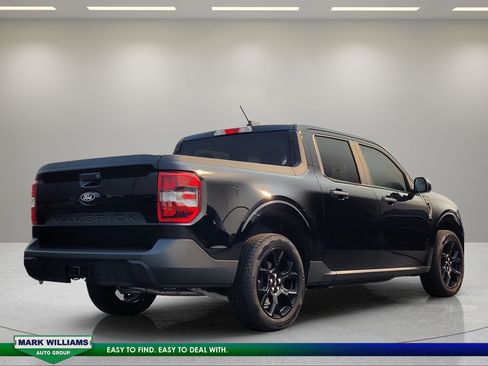 Used 2025 Ford Maverick XLT w/ Equipment Group 301A AWD/4WD image 4