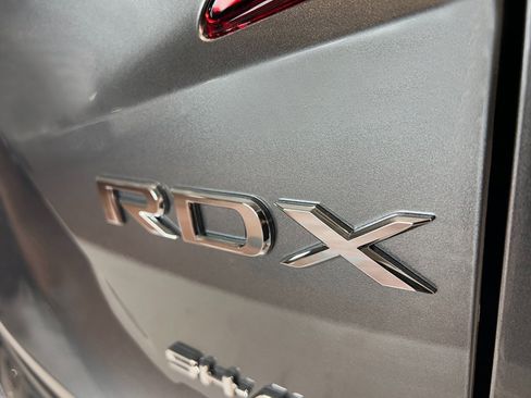 New 2026 Acura RDX SH-AWD image 5