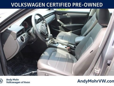 Used 2022 Volkswagen Passat 2.0T SE FWD image 15
