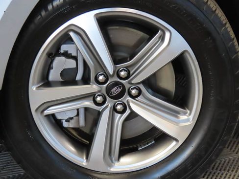 Used 2023 Ford Edge SEL w/ Convenience Package AWD/4WD image 7