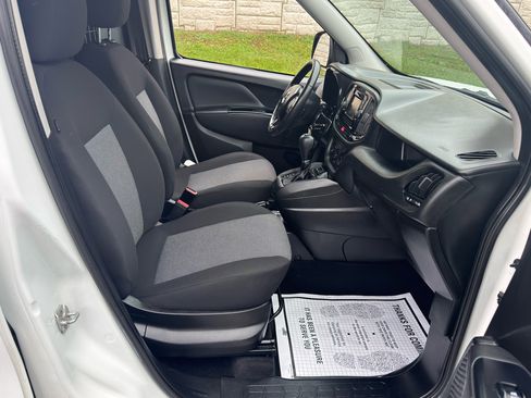 Used 2017 RAM ProMaster City Tradesman w/ Rear Back-up Camera Group image 28