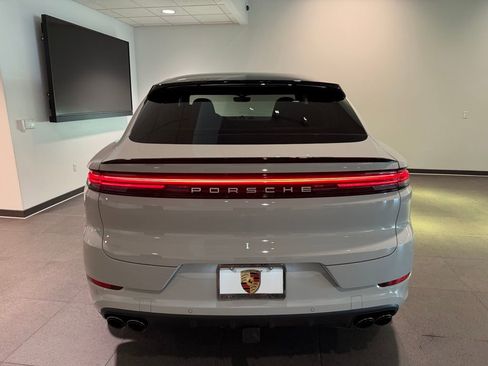 New 2026 Porsche Cayenne Coupe AWD/4WD image 29
