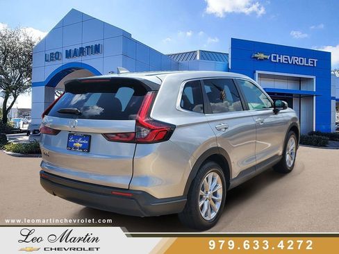 Used 2025 Honda CR-V EX-L image 3