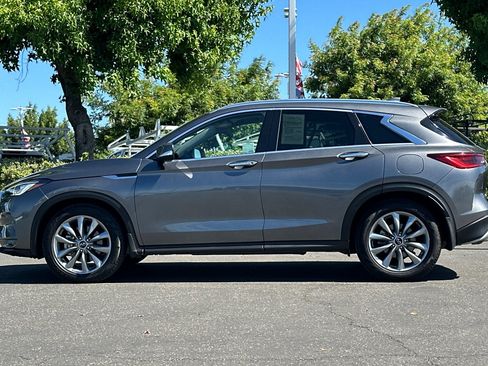 Used 2022 INFINITI QX50 Luxe w/ Cargo Package AWD/4WD image 7