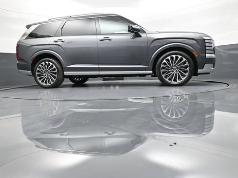 Used 2026 Hyundai Palisade Calligraphy AWD/4WD image 34
