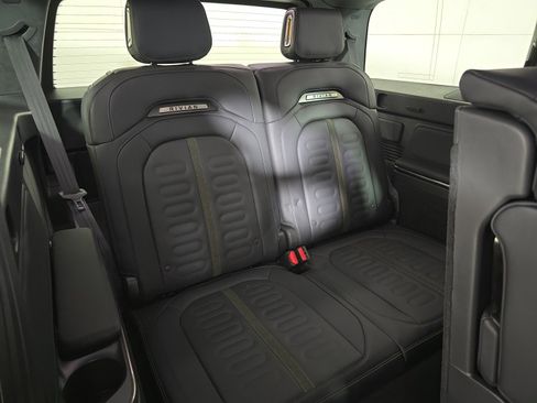 Used 2024 Rivian R1S Adventure AWD/4WD image 25