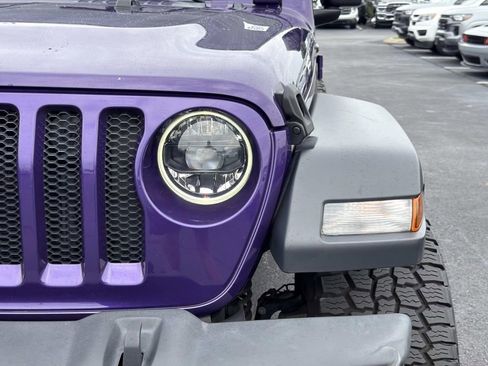Used 2023 Jeep Wrangler Unlimited Sport AWD/4WD image 10