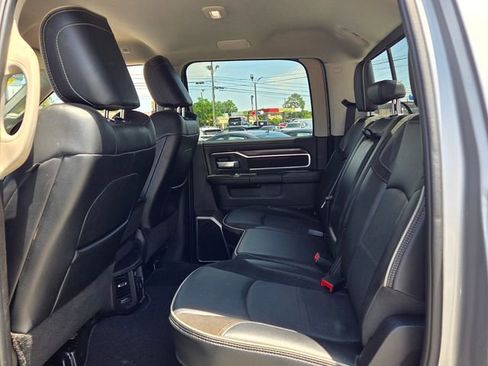 Used 2024 RAM 2500 Laramie AWD/4WD image 6