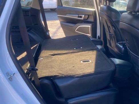 Used 2020 Kia Telluride LX AWD/4WD image 15
