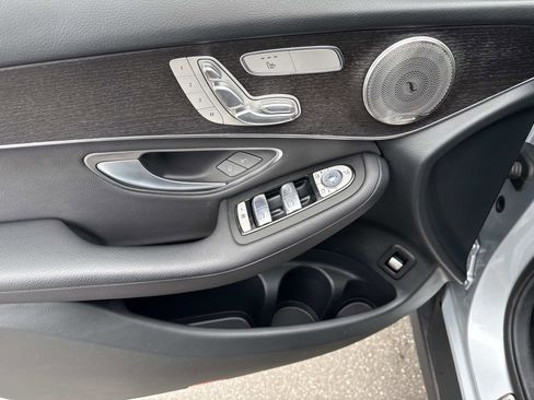 Used 2022 Mercedes-Benz GLC 300 4MATIC image 20