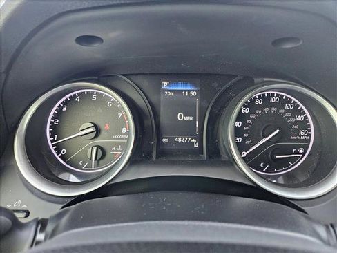 Used 2022 Toyota Camry LE image 11