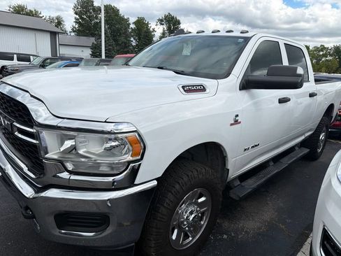 Used 2020 RAM 2500 Tradesman w/ Chrome Appearance Group AWD/4WD image 2
