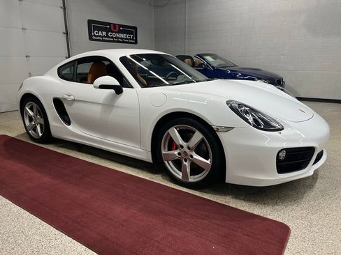 Used 2014 Porsche Cayman S image 11