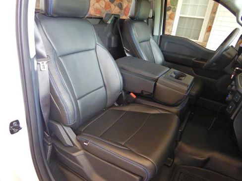 Used 2025 Ford F150 XL AWD/4WD image 6