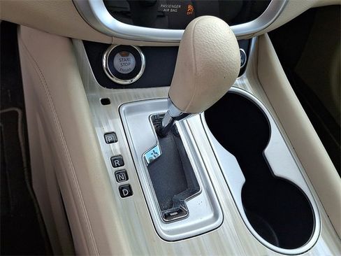Used 2017 Nissan Murano S image 14