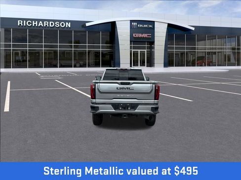 Used 2024 GMC Sierra 2500 Denali Ultimate AWD/4WD image 4