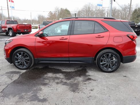 Used 2023 Chevrolet Equinox RS image 29