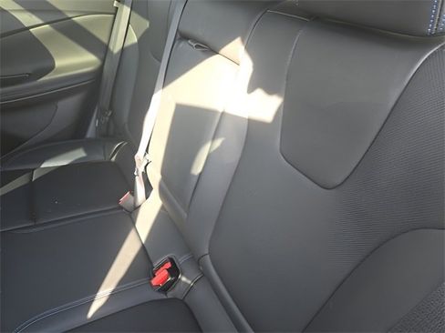 Used 2025 Buick Encore GX Sport Touring w/ Experience Buick Package image 25