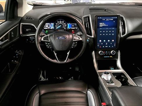 Certified 2024 Ford Edge SEL w/ Convenience Package AWD/4WD image 5
