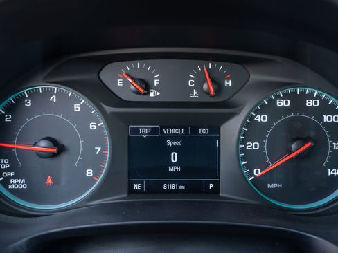 Used 2021 Chevrolet Malibu LS FWD image 12