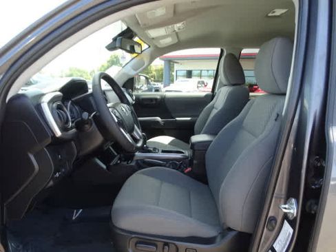 Used 2023 Toyota Tacoma SR5 RWD image 19