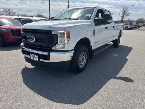 Used 2022 Ford F250 XL w/ Power Equipment Group AWD/4WD image 1
