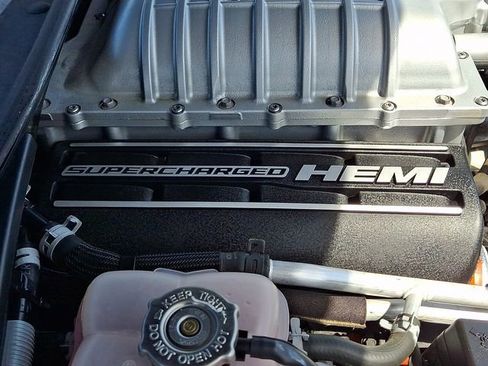 Used 2022 Dodge Challenger SRT Hellcat image 30