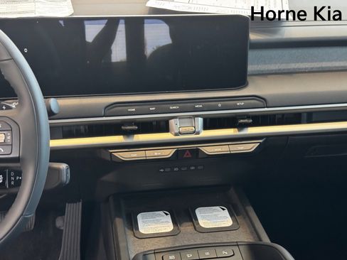 New 2027 Kia Telluride S image 15