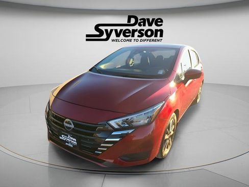 New 2025 Nissan Versa SV w/ Trunk Package image 1