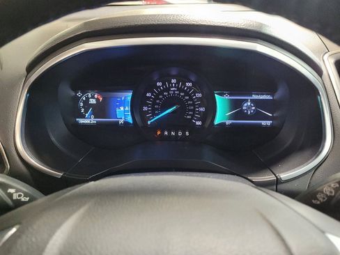 Used 2019 Ford Edge Titanium w/ Equipment Group 301A image 23