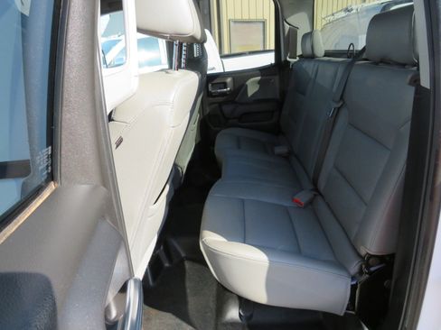 Used 2019 Chevrolet Silverado 2500 W/T image 13