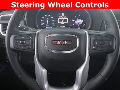 Used 2023 GMC Yukon SLT w/ SLT Premium Package AWD/4WD image 23