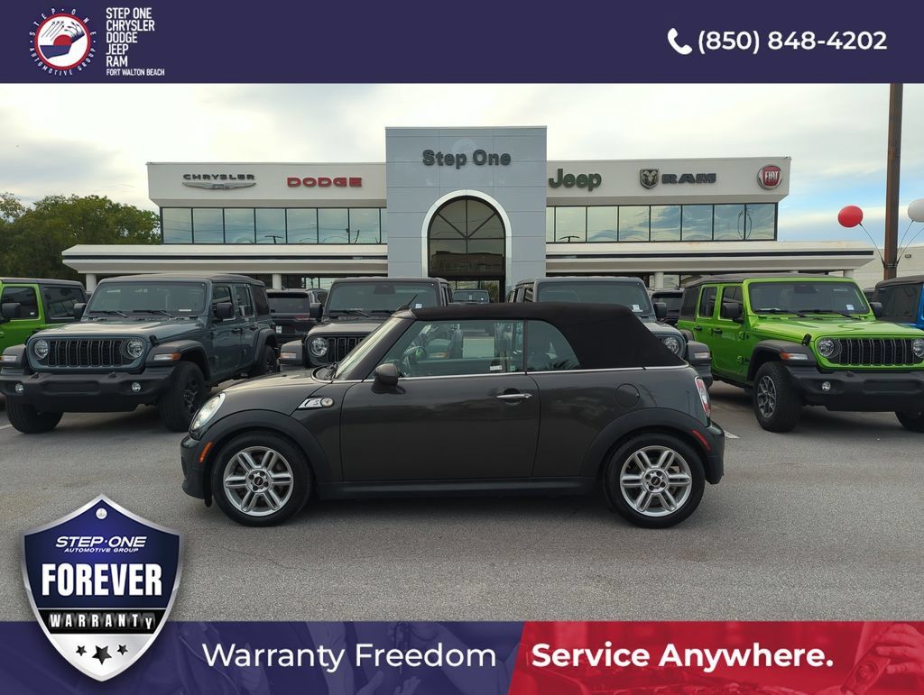 Used 2013 MINI Cooper S FWD image 3