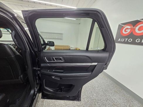 Used 2016 Ford Explorer Sport w/ Equipment Group 401A AWD/4WD image 31