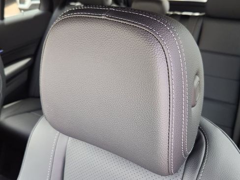 Used 2025 Mercedes-Benz GLE 350 4MATIC image 14