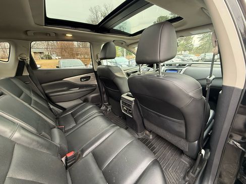 Used 2017 Nissan Murano Platinum w/ Platinum Technology Package image 28
