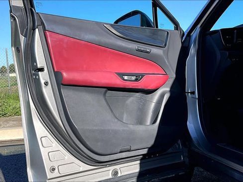 Used 2024 Lexus NX 350h Premium image 21