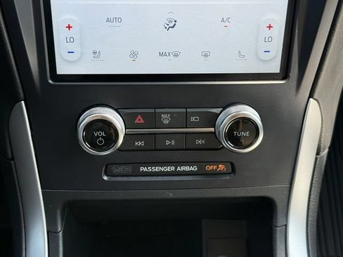 Certified 2023 Ford Edge SEL w/ Convenience Package AWD/4WD image 11
