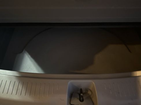 Used 2023 Chevrolet Bolt EUV Premier w/ Sun & Sound Package image 20