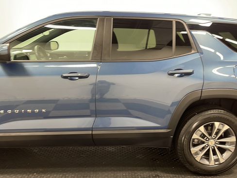 Used 2026 Chevrolet Equinox LT w/ LPO, Floor Liner Package FWD image 13