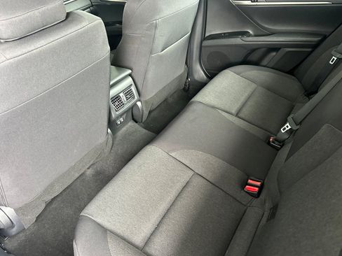 Used 2025 Toyota Camry LE image 14